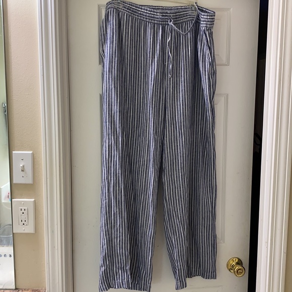 Pants - Picture 2 of 2